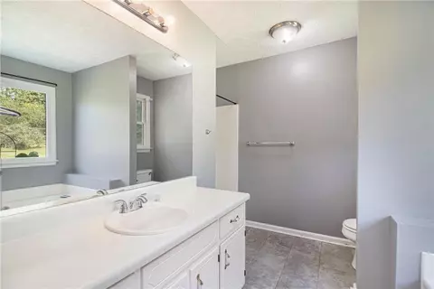 130 Laurel Way, Covington, GA 30016 photo 12