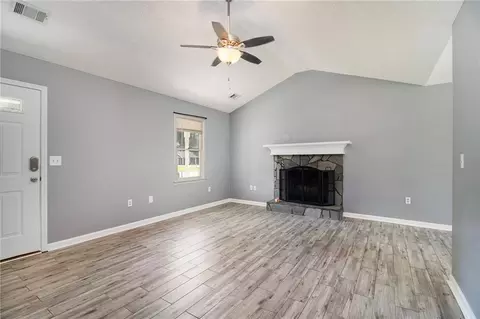 130 Laurel Way, Covington, GA 30016 photo 5