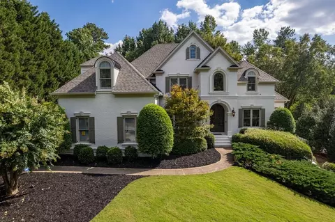 3135 Sugarloaf Club Dr, Duluth, GA 30097