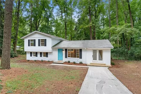 3870 Live Oak Dr, Doraville, GA 30340