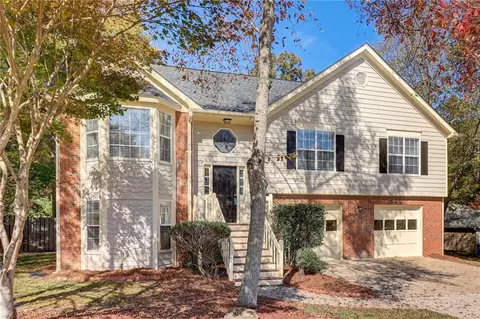1670 Quail Point Run, Hoschton, GA 30548