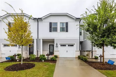 5512 Plain Field Ln, Lilburn, GA 30047