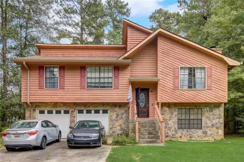 640 Butterfield Ln, College Park, GA 30349