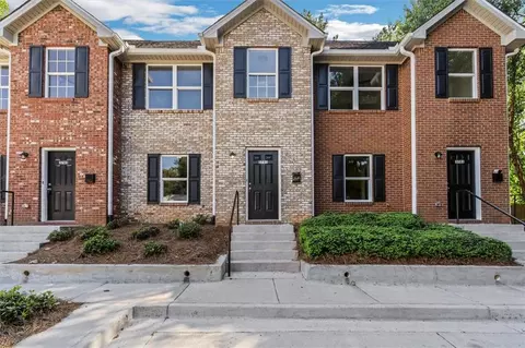 3781 Travis Trce, Decatur, GA 30032