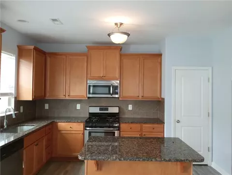 2408 Quincy Loop, Fairburn, GA 30213 photo 11