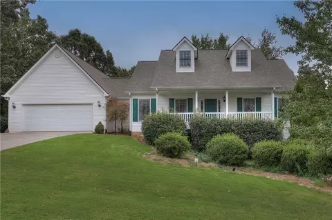 27 Clearview Dr, Cartersville, GA 30121