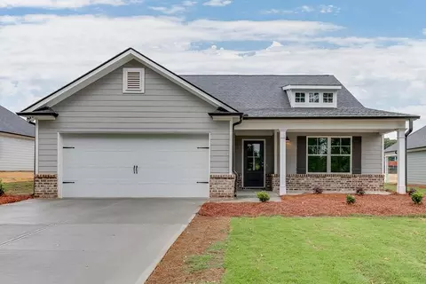 82 Franklin Hills Dr, Carnesville, GA 30521