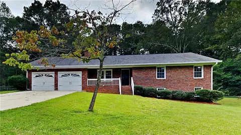 342 Pilgrim Ln, Powder Springs, GA 30127