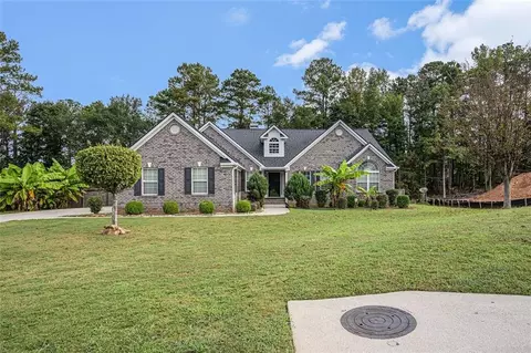 3335 Flat Stone Ct, Conyers, GA 30094