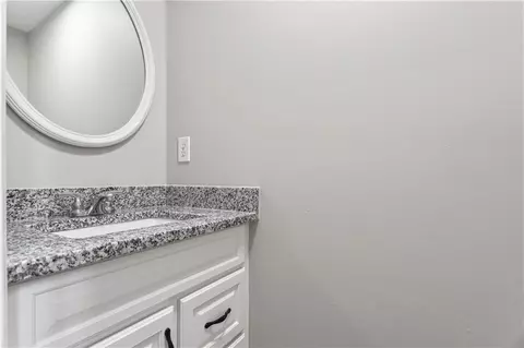 312 Barr Cir, Rex, GA 30273 photo 15