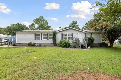 5070 Stoneridge Dr, Flowery Branch, GA 30542