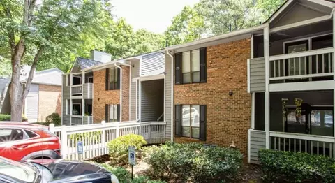 305 Warm Springs Cir, Roswell, GA 30075