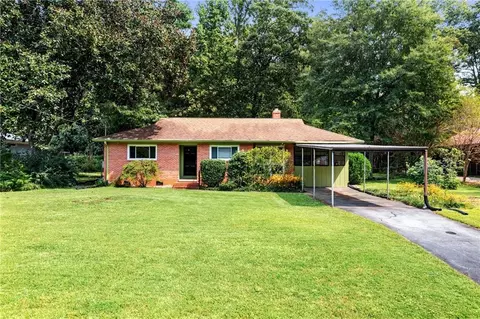 897 Milam Cir, Clarkston, GA 30021