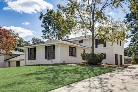 1894 Twin Falls Rd, Decatur, GA 30032