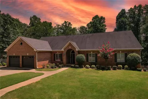 160 Abbey Hill Rd, Suwanee, GA 30024