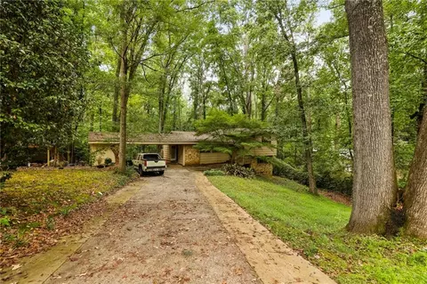 6394 Cherry Tree Ln, Sandy Springs, GA 30328
