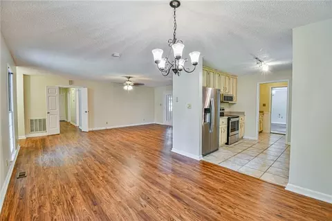 12 Leverette Dr, Toccoa, GA 30577 photo 9