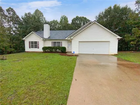 506 Barkwood Ct, Jackson, GA 30233