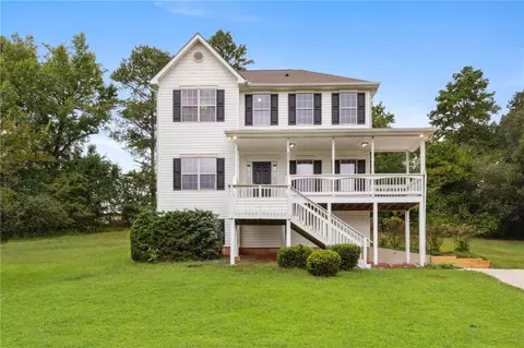 8040 Ivyshaw Dr, Gainesville, GA 30506