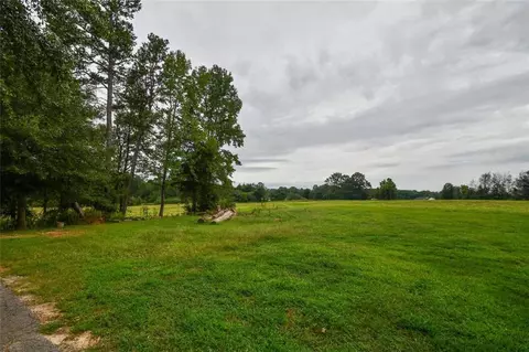 588 Bell Rd, Lula, GA 30554 photo 4