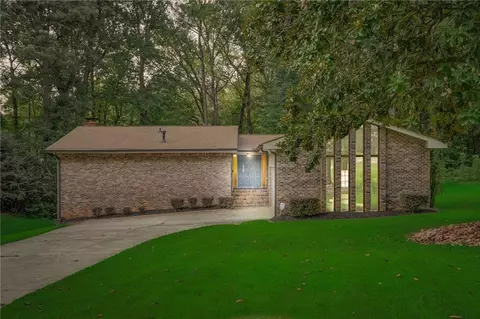 243 Forest Way, Lawrenceville, GA 30043