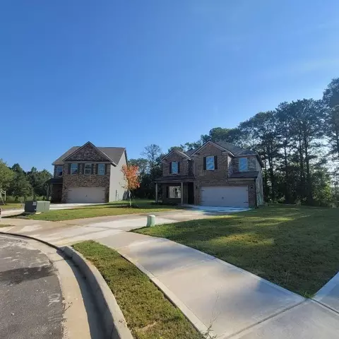 5672 Laney Dr, Rex, GA 30273 photo 3