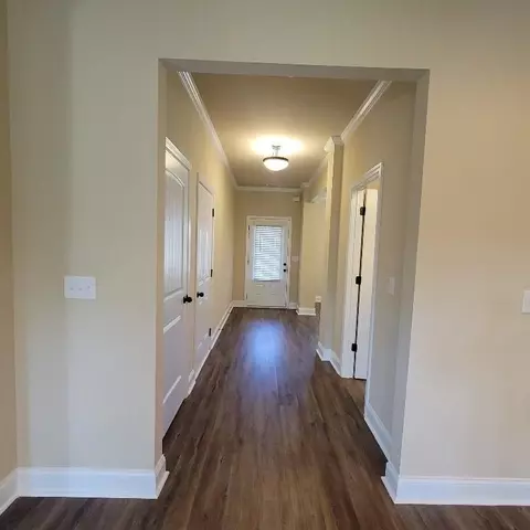 5672 Laney Dr, Rex, GA 30273 photo 4