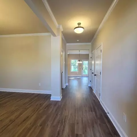 5672 Laney Dr, Rex, GA 30273 photo 5