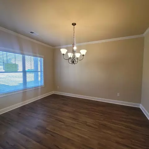 5672 Laney Dr, Rex, GA 30273 photo 6