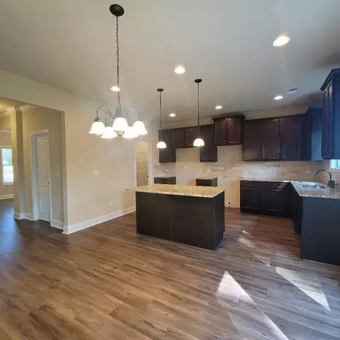 5672 Laney Dr, Rex, GA 30273 photo 9