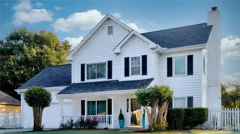 558 Ashton Manor Dr, Loganville, GA 30052