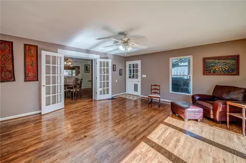 2243 Warren Dr, Austell, GA 30106