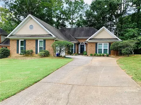 7039 Wind Run Way, Stone Mountain, GA 30087