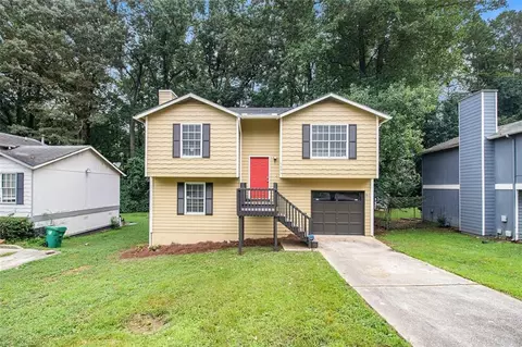 5604 Bradley Cir, Lithonia, GA 30038