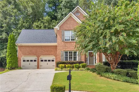 1876 Woodpoint Ct, Lawrenceville, GA 30043