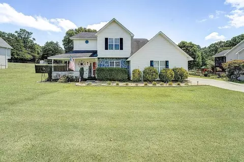 110 Rosewood Dr SE, Calhoun, GA 30701