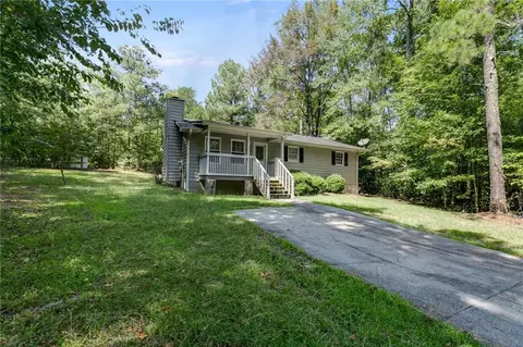4218 Green Pl, Villa Rica, GA 30180