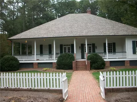 1685 Silver Hill Rd, Stone Mountain, GA 30087