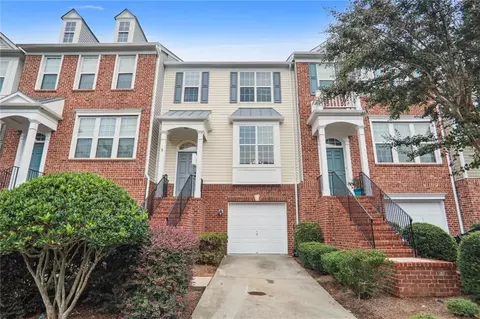 1386 Thornborough Dr, Alpharetta, GA 30004
