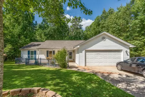 158 Mayweather Dr, Bethlehem, GA 30620
