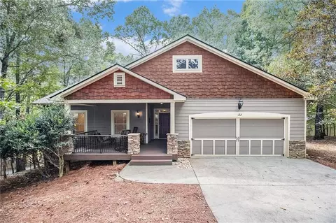 122 Red Cloud Dr, Waleska, GA 30183
