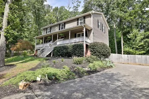 3255 Devaughn Dr NE, Marietta, GA 30066