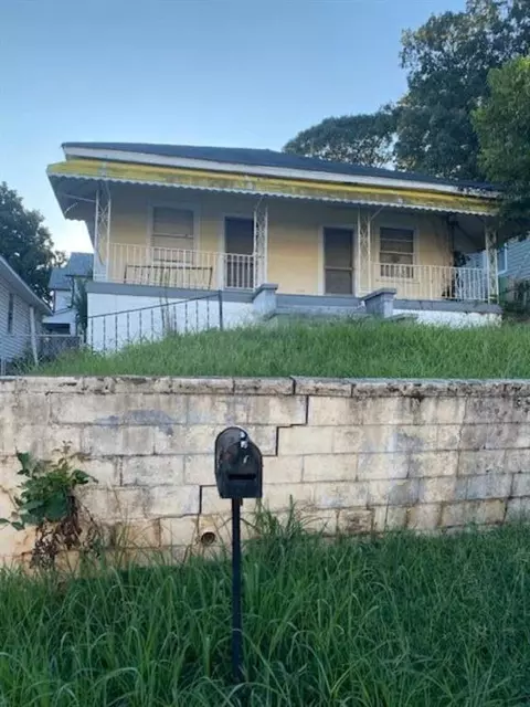 1024 Herndon St NW, Atlanta, GA 30318