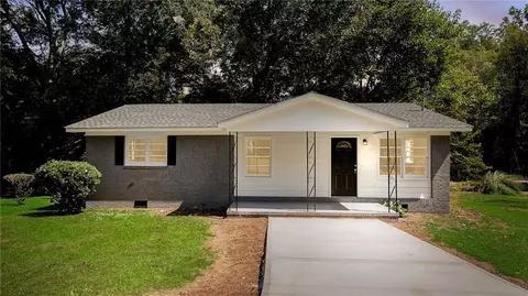 100 Davis St, Eatonton, GA 31024
