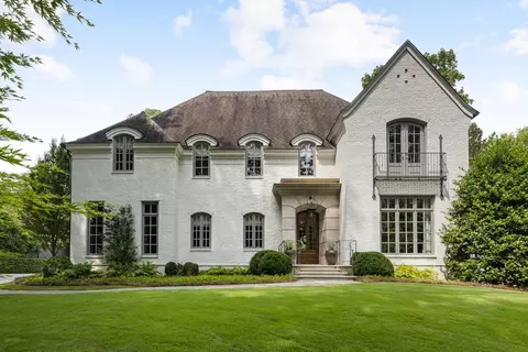 4794 Rebel Trl, Sandy Springs, GA 30327