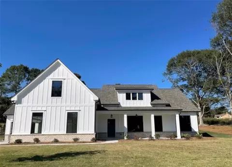 874 Smith Mill Rd, Winder, GA 30680