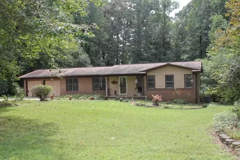 6127 Valley Stream Dr, Cumming, GA 30040