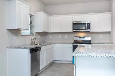 11887 Conrad Cir, Hampton, GA 30228 photo 16