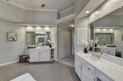 4635 Berkeley Walk Pt, Berkeley Lake, GA 30096 photo 32