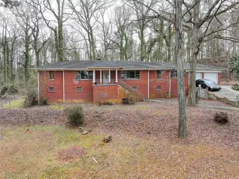 3030 Collier Dr NW, Atlanta, GA 30318